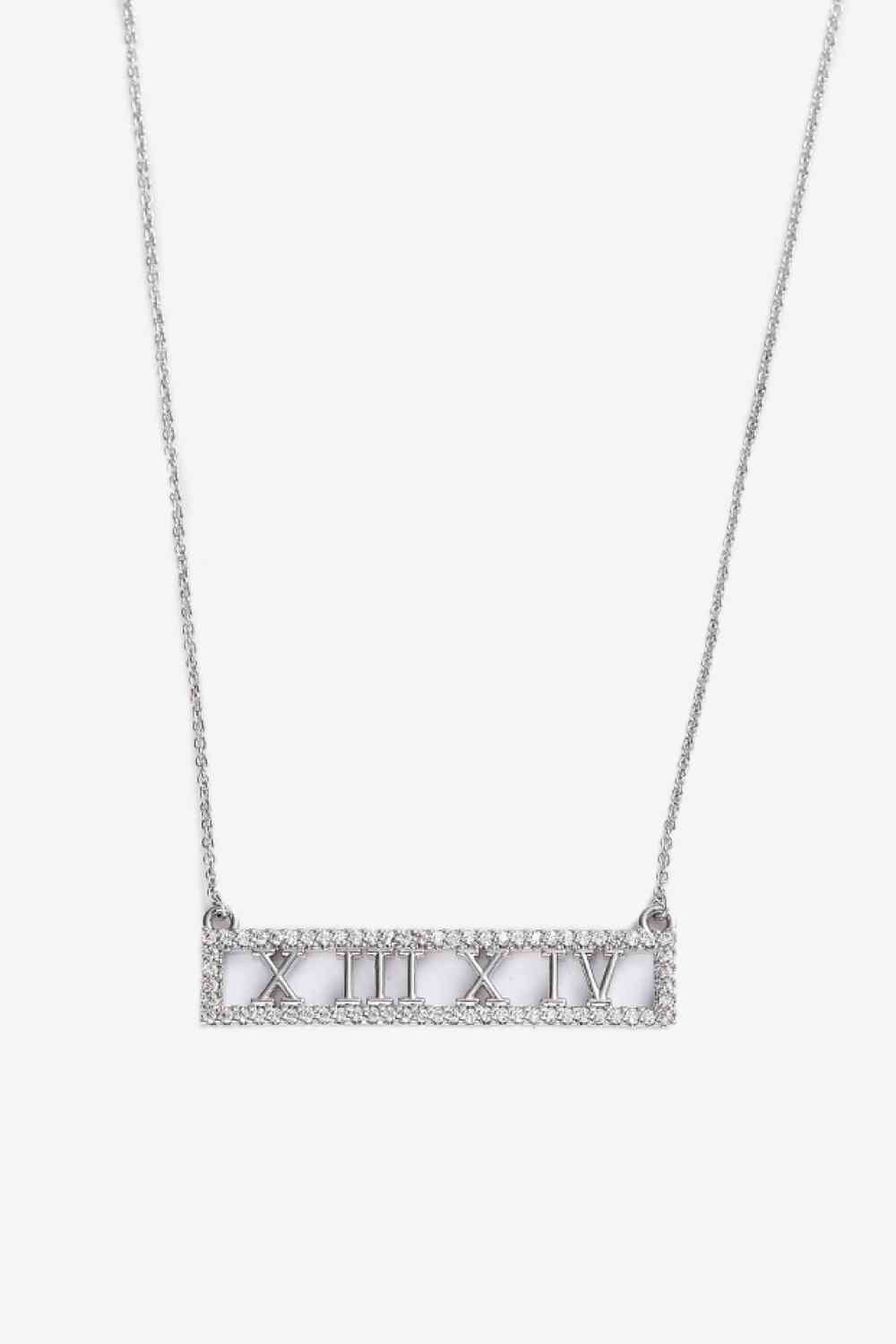 Halskette mit eingelegtem Zirkonia-Stabanhänger