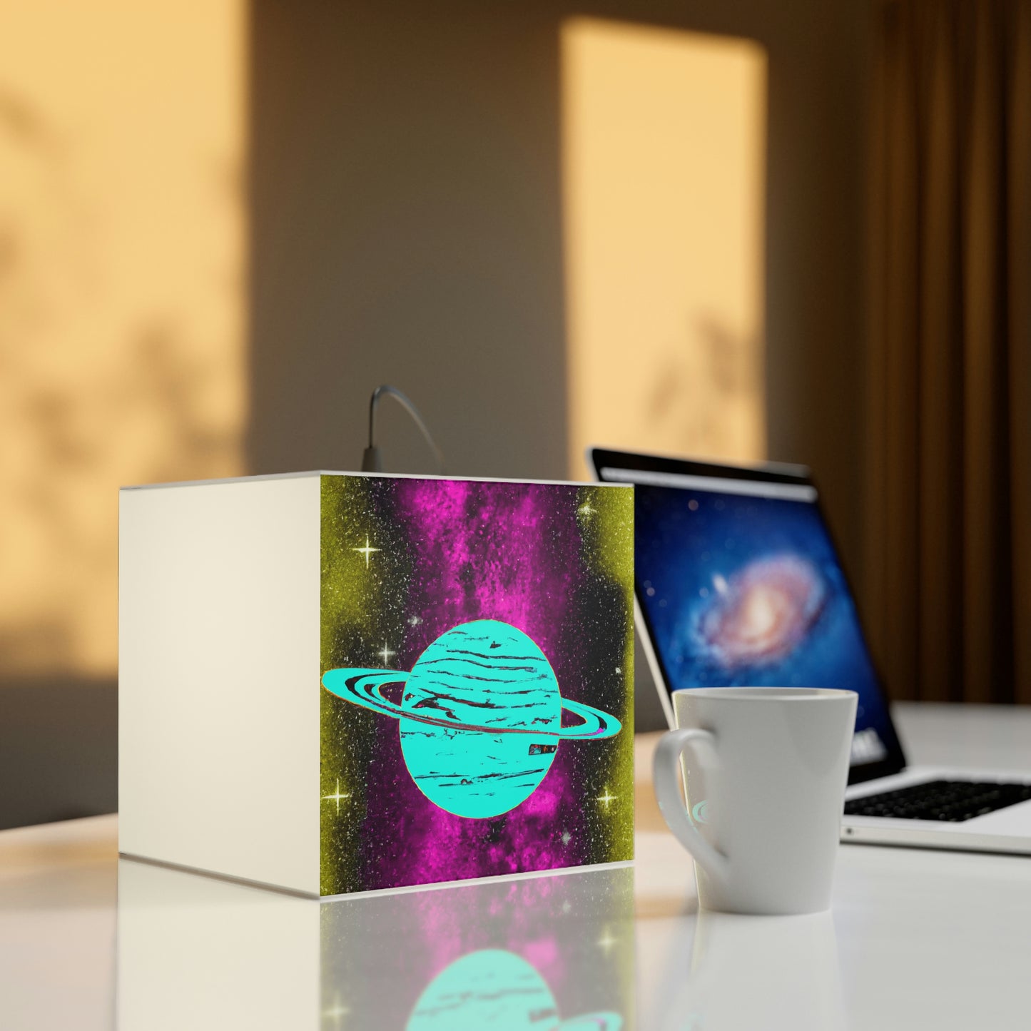 "A Star Forsaken" - The Alien Light Cube Lamp