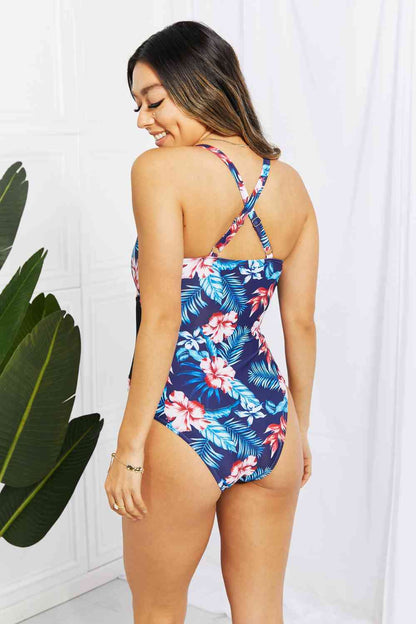 Traje de baño de una pieza de malla empalmada entrecruzada floral