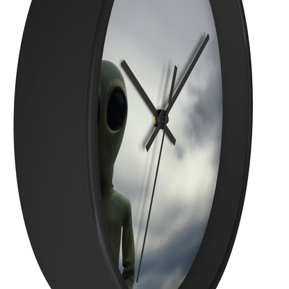 "A la deriva en el universo" - El reloj de pared alienígena