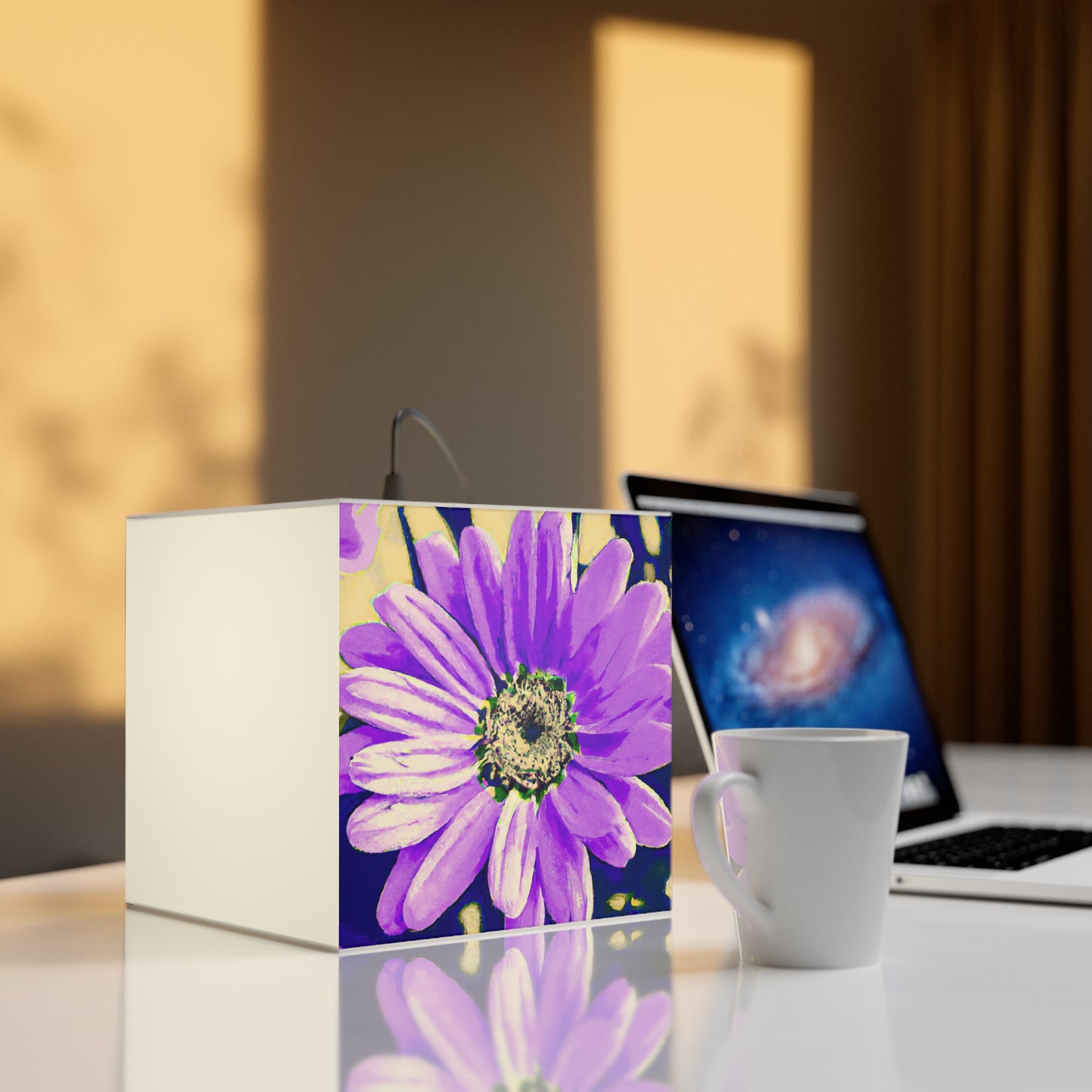 Lila Blütenblätter knallen: Kreieren Sie eine auffällige Gänseblümchen-Rosen-Fusion – die Alien Light Cube Lampe