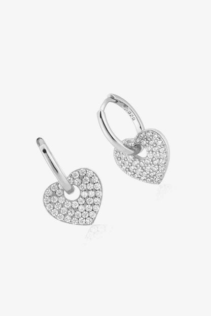 Pendientes Huggie con forma de corazón y circonitas