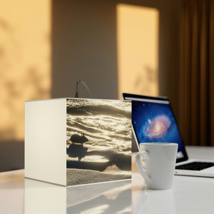 "The Scurry of Winter" - The Alien Light Cube Lamp