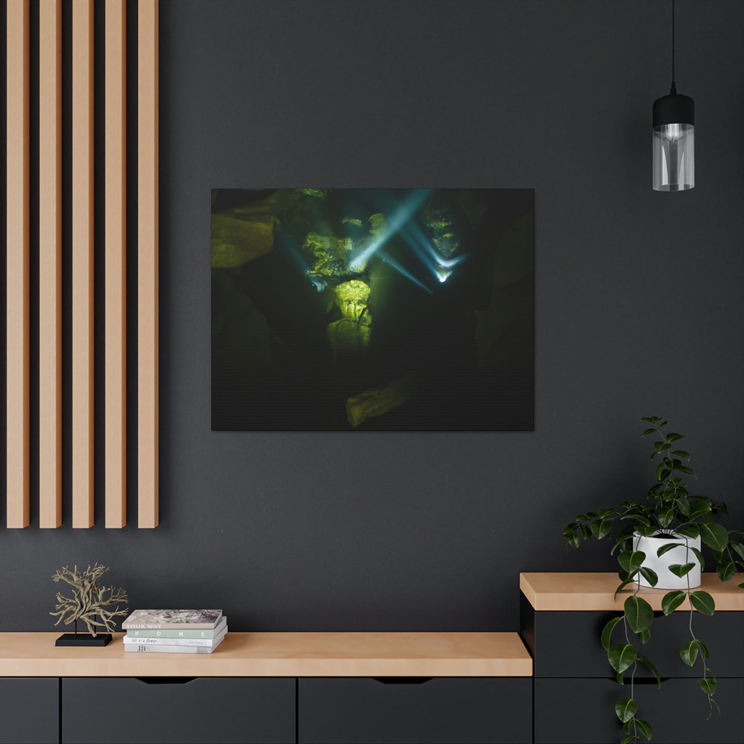 "Fluch der Urhöhle" - Die Alien-Canva