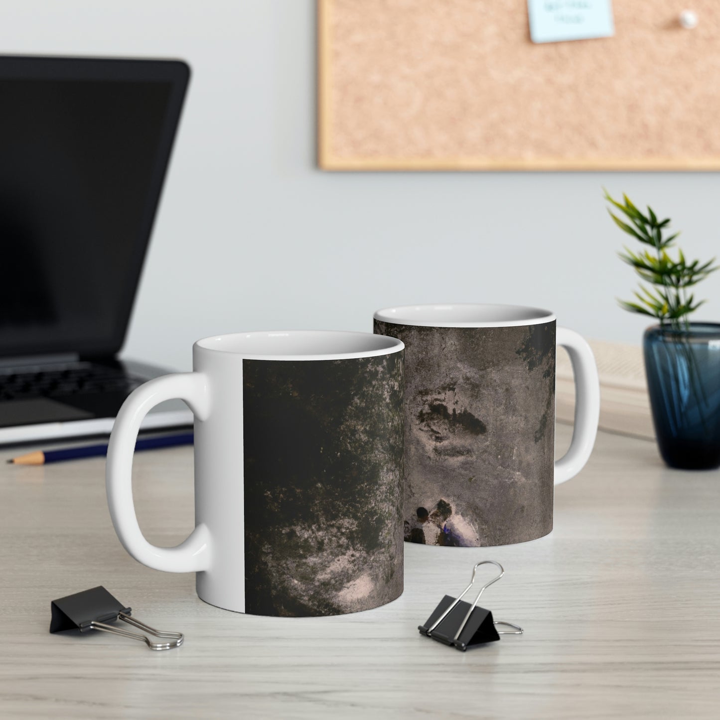 "Corner of Confidences" - Taza de cerámica The Alien 11 oz