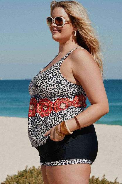 Plus-Size-Tankini-Set mit gemischtem Print und Taschen