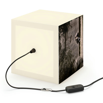 "Corner of Confidences" - Die Alien Light Cube Lampe