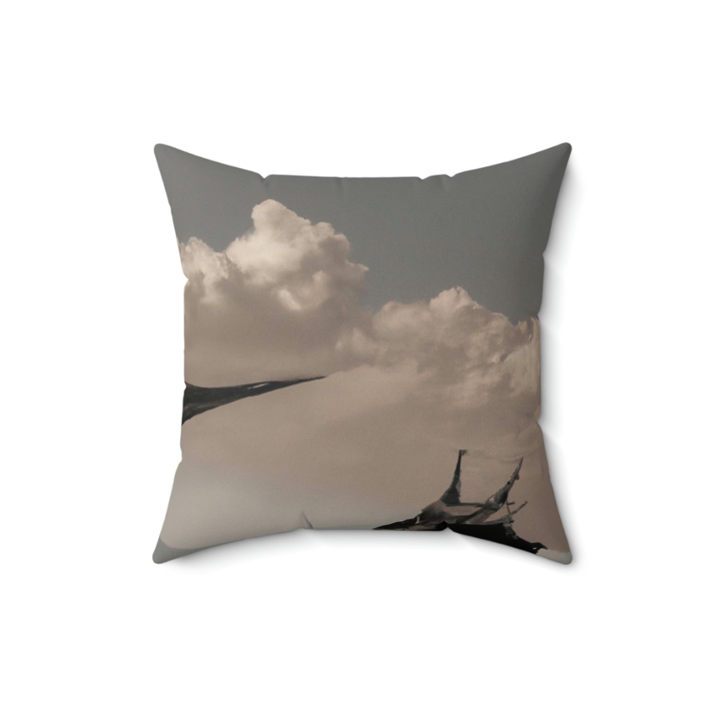 "A Warrior's Last Stand: The Battle Against the Metal Dragon" - Das Alien Square Pillow