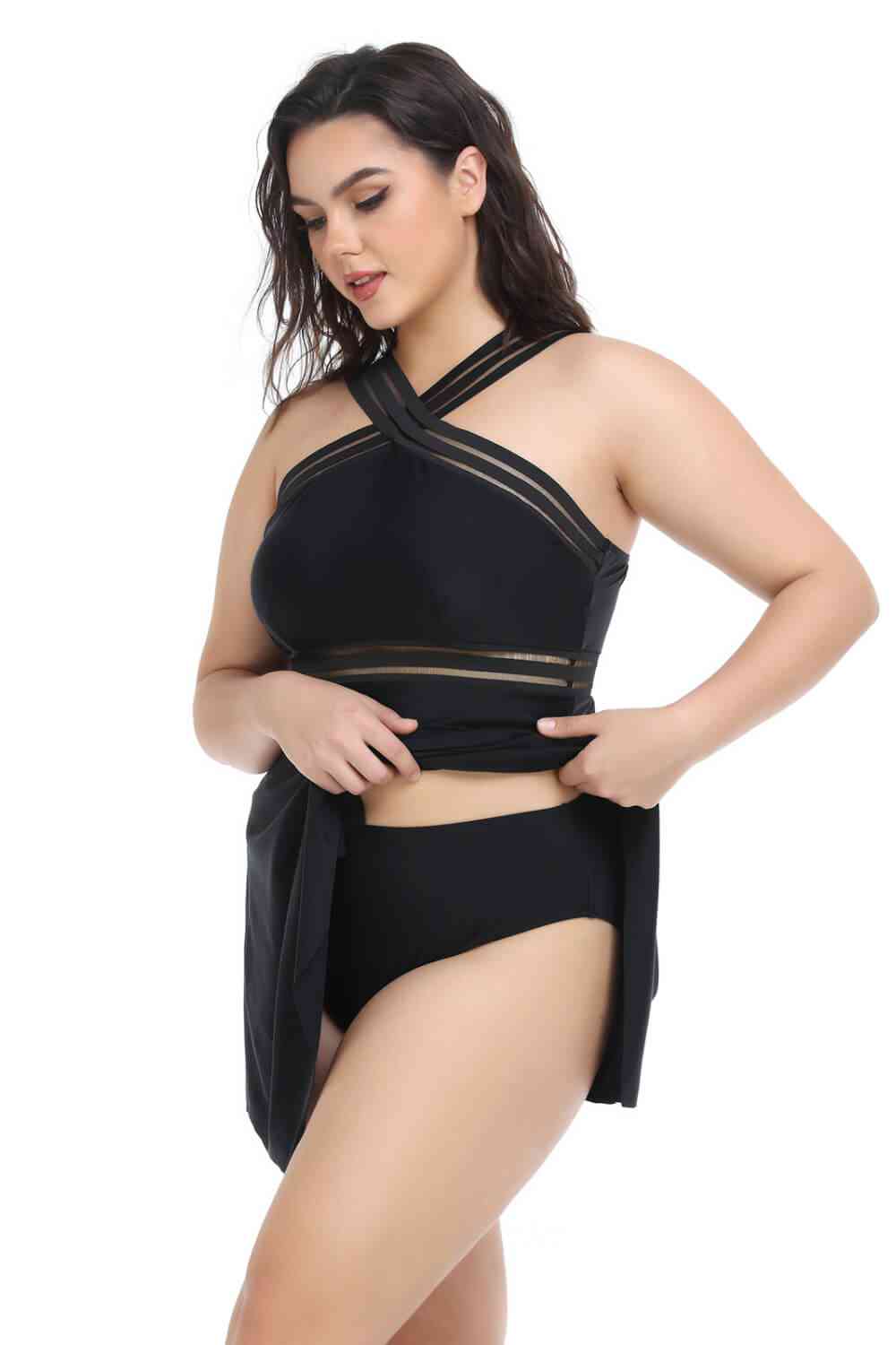 Plus-Size-Set aus Badekleid und Hose mit Taschentuchsaum