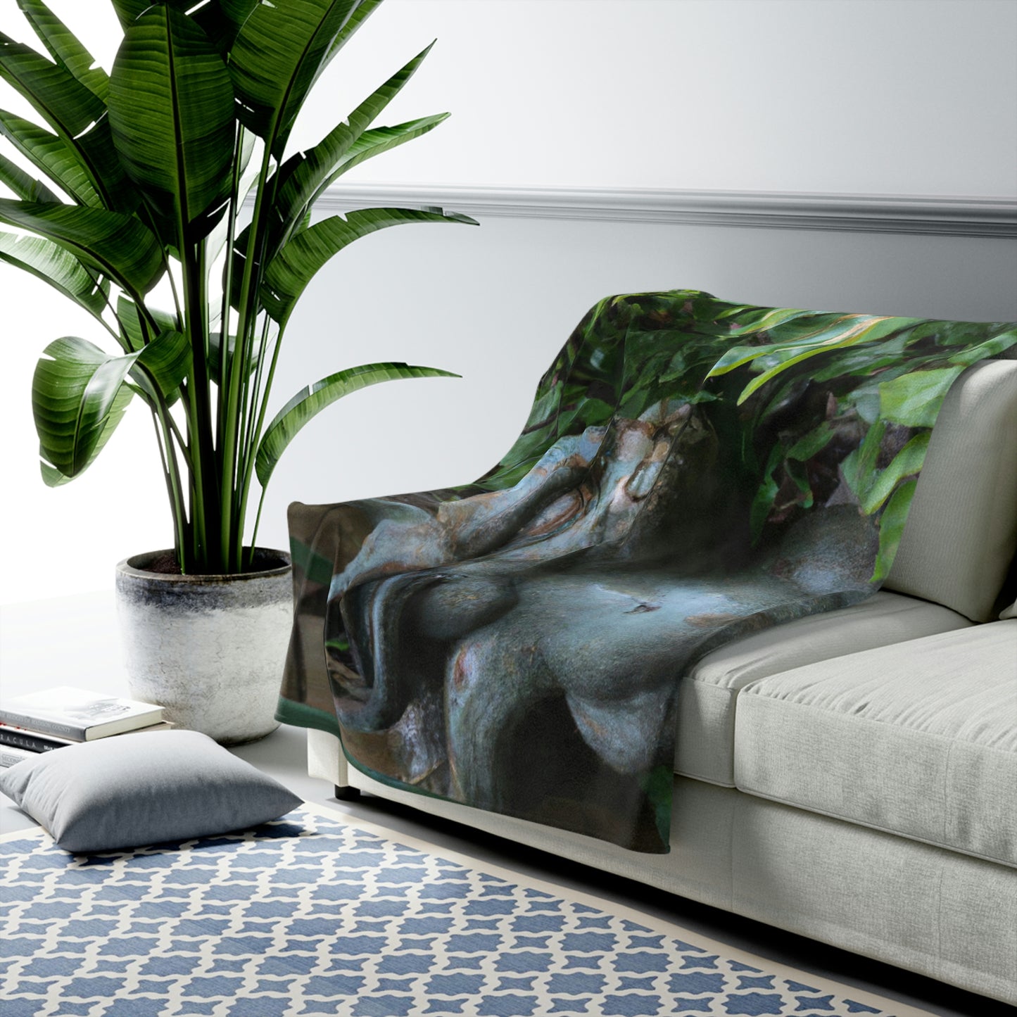 "Guardian of the Secret Garden" - The Alien Velveteen Plush Blanket