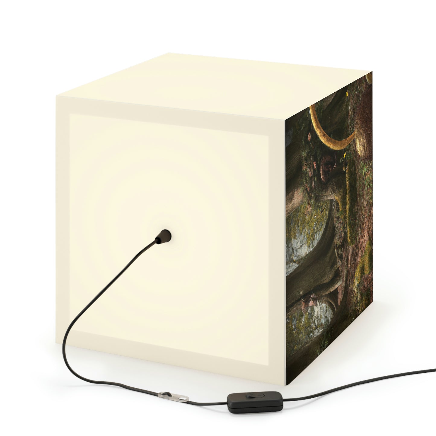 The Lost Secrets of the Forgotten Forest - The Alien Light Cube Lamp