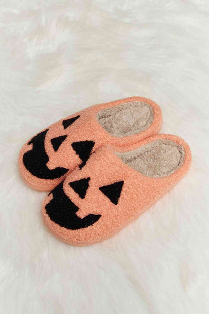 Pantuflas tipo chanclas de felpa con estampado Melody