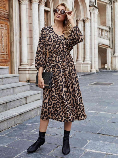 Vestido de manga larga con cuello en V de leopardo