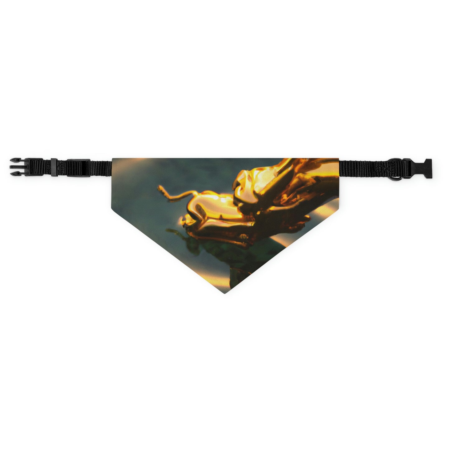 "Absteigender Drache" - Das Alien Pet Bandana Halsband