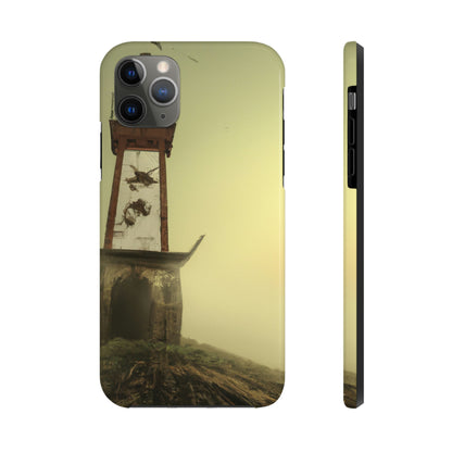 "Gespenstisches Leuchtfeuer im Nebel" - Die Alien Tough Phone Cases