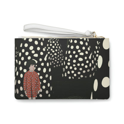 Staring Into The Night Woods - The Alien Clutch Bag