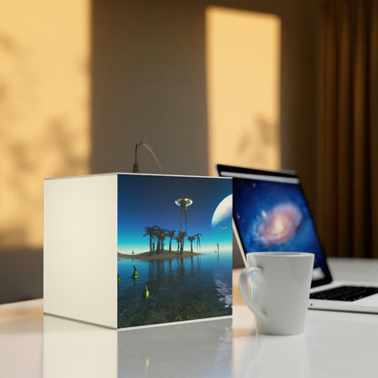 "Invasion of the Island ETs" - Die Alien Light Cube Lampe