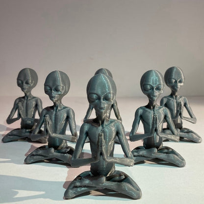 Meditation Alien Statue  - The Alien Sculptures & Statues