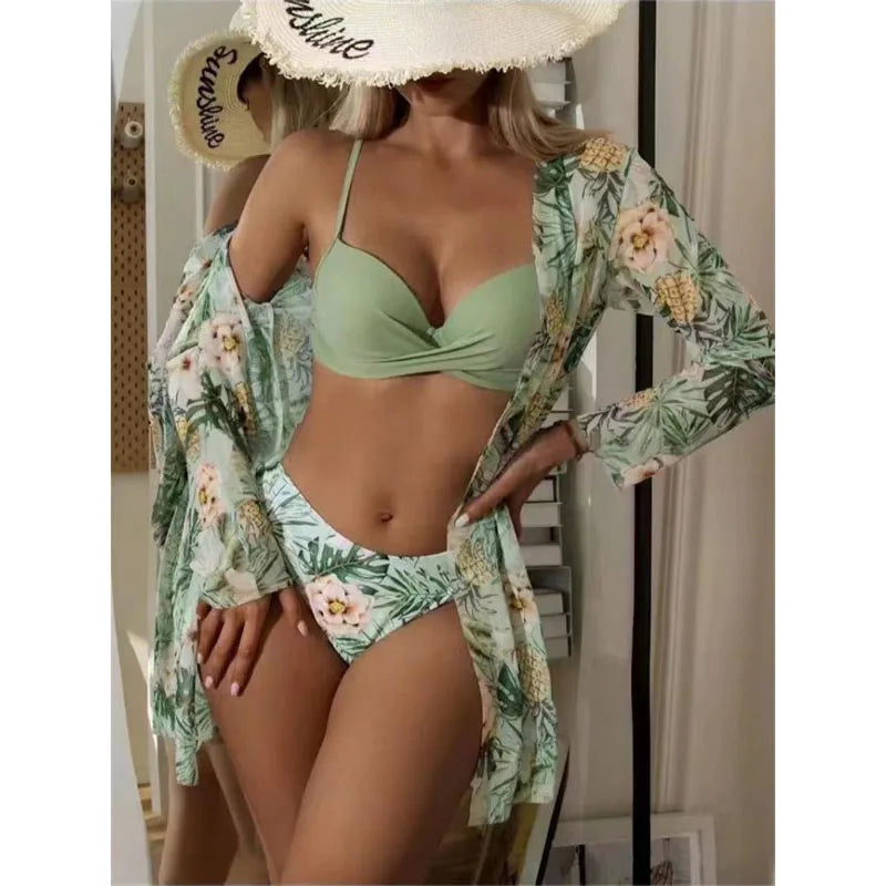 Nuevo Bikini Sexy de cintura baja, tres piezas de malla, manga larga, chal, blusa, cuerpo dividido, estampado ajustado, traje de baño pequeño y fresco para playa