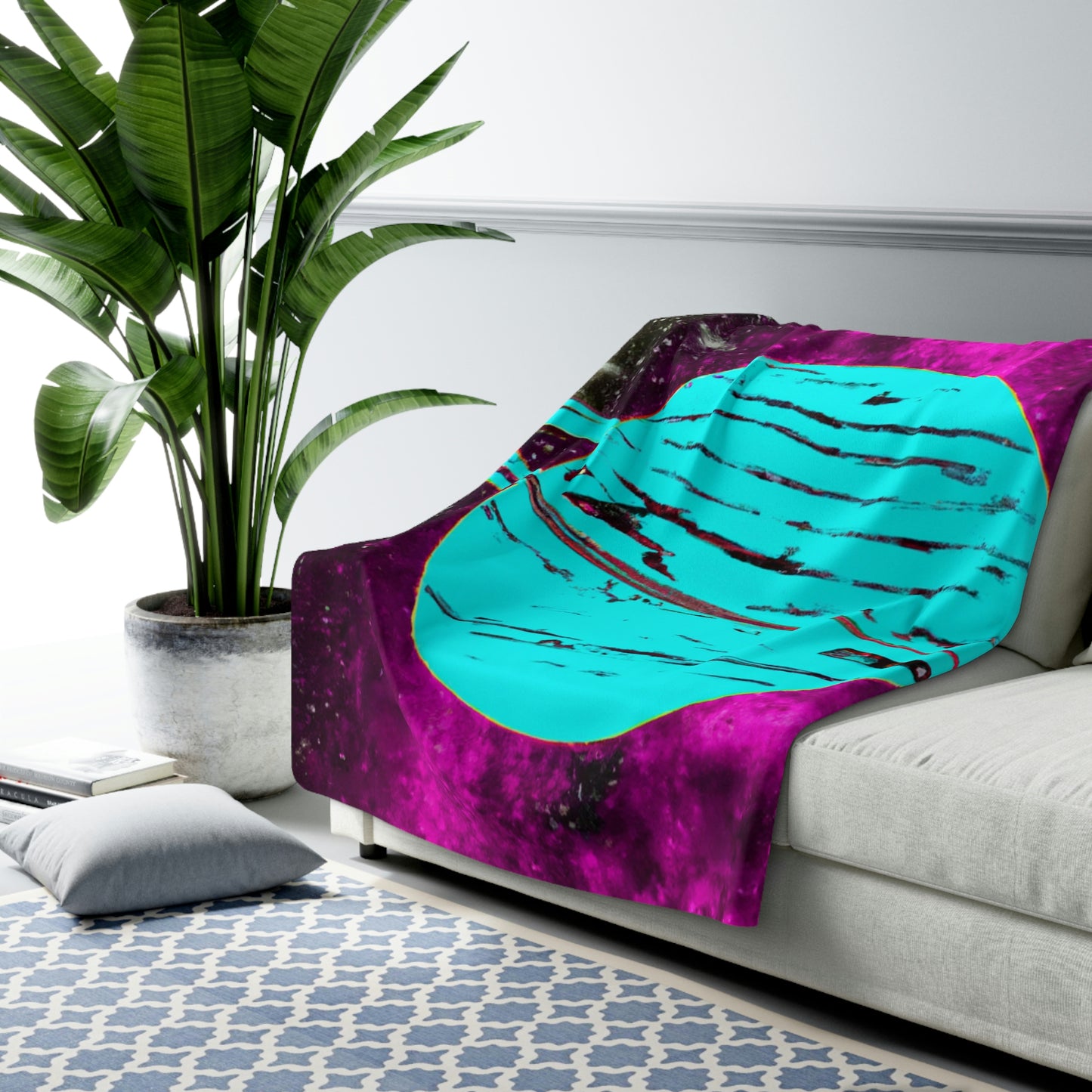 "A Star Forsaken" - The Alien Sherpa Fleece Blanket