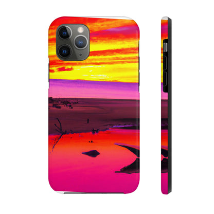 "Vergessener Trost: Die Pracht eines lebendigen Sonnenuntergangs an einem verlassenen Strand" - Die Alien Tough Phone Cases