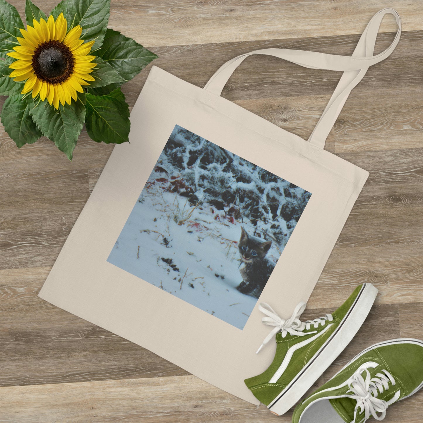 "Brave Kitten in the Frozen Storm" - The Alien Tote Bag