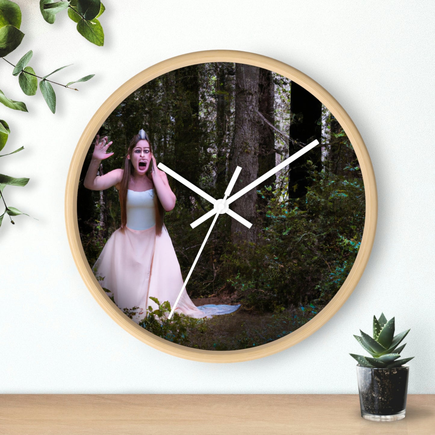 Lost Princess and the Dense Forest Tiara - The Alien Wall Clock