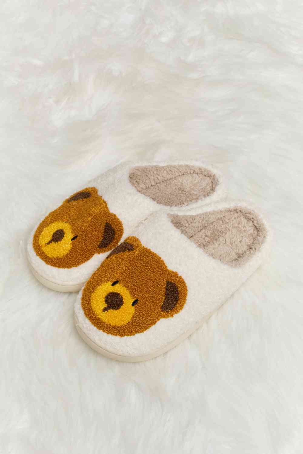 Pantuflas tipo chanclas de felpa con estampado de osito de peluche Melody