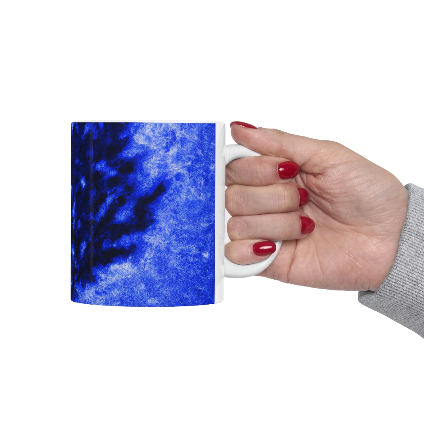 "A Lone Blue Tree in the Moonlight Field" - Taza de cerámica The Alien 11 oz