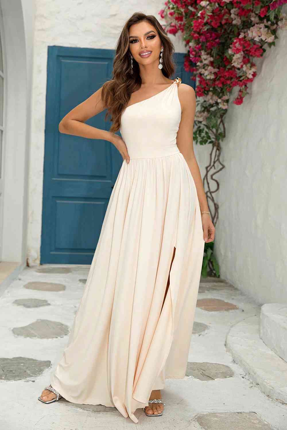 One-Shoulder-Maxikleid mit Schlitz