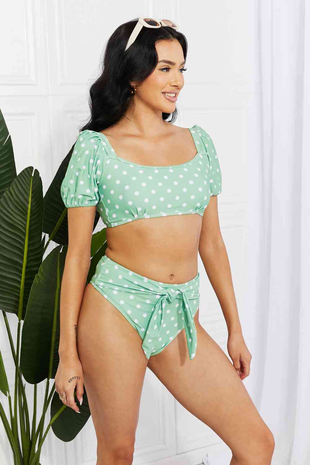 Bikini con mangas abullonadas y diseño hoja de goma Swim Vacay Ready de Marina West