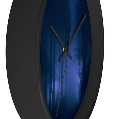 "Lost in the Moonlight Woods" - El reloj de pared alienígena