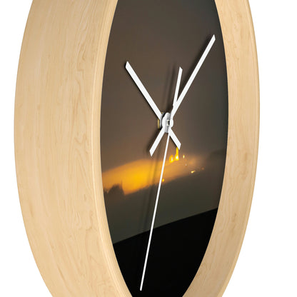 "Iluminación distante" - El reloj de pared alienígena