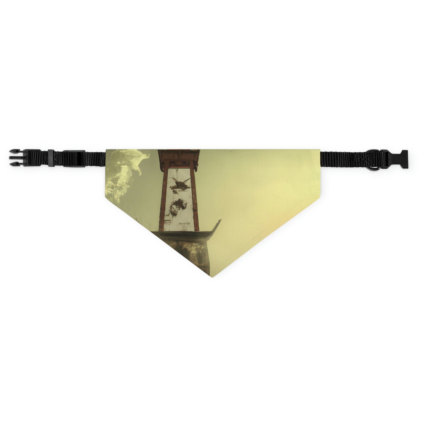 "Ghostly Beacon in the Fog" - Das Alien Pet Bandana Halsband