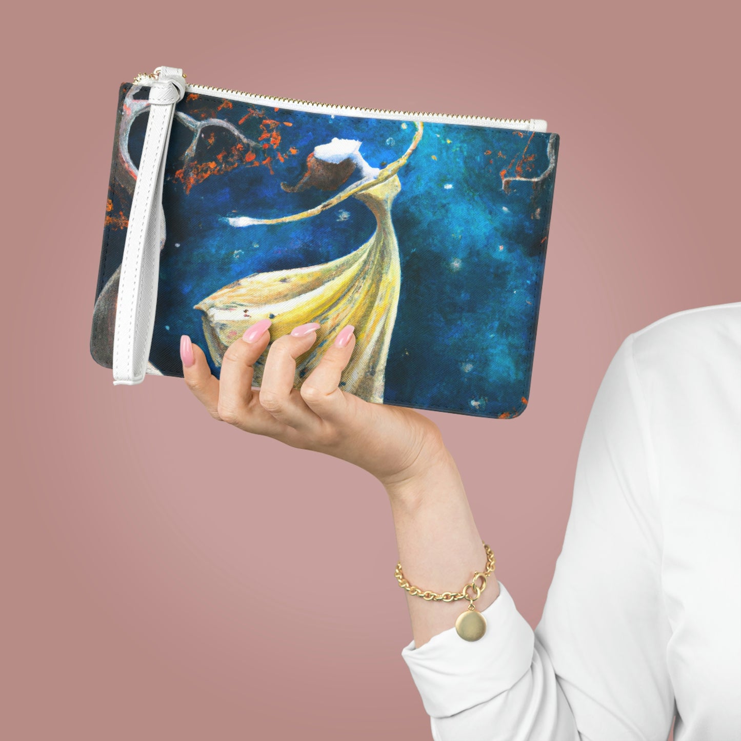 "A Starlight Ballerina" - Die Alien Clutch Bag