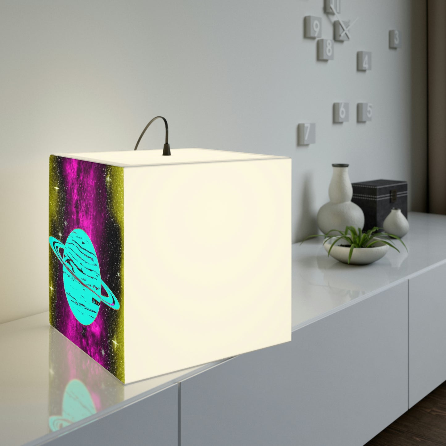 "A Star Forsaken" - The Alien Light Cube Lamp