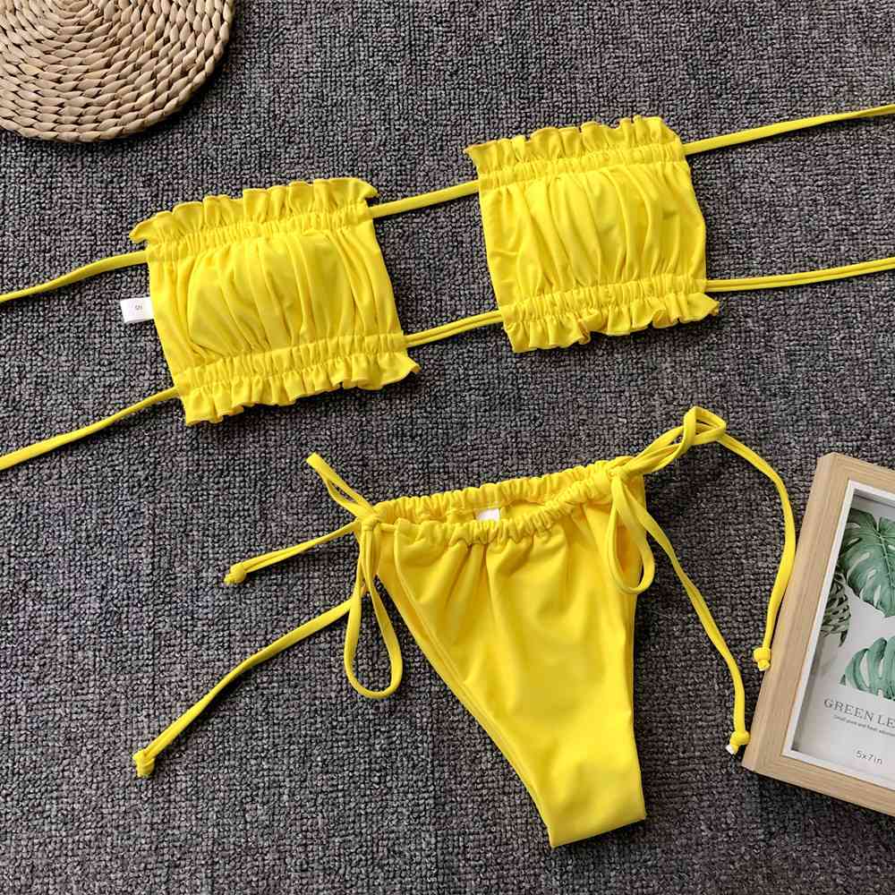 Gerafftes Bikini-Set mit Rüschenbesatz