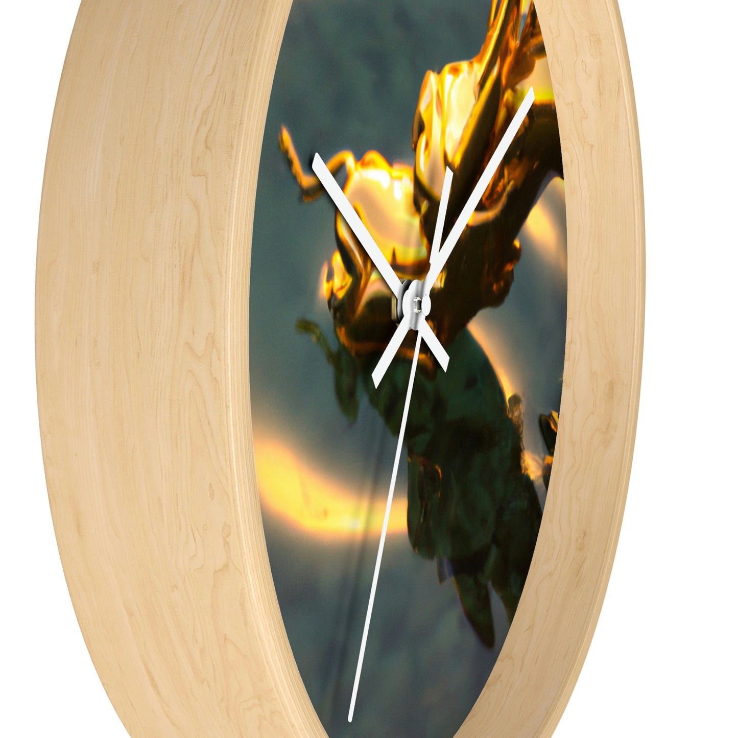 "Descending Dragon" - The Alien Wall Clock