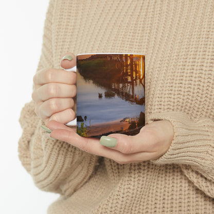 "Amanecer Eterno" - Taza de Cerámica Alienígena 11 oz