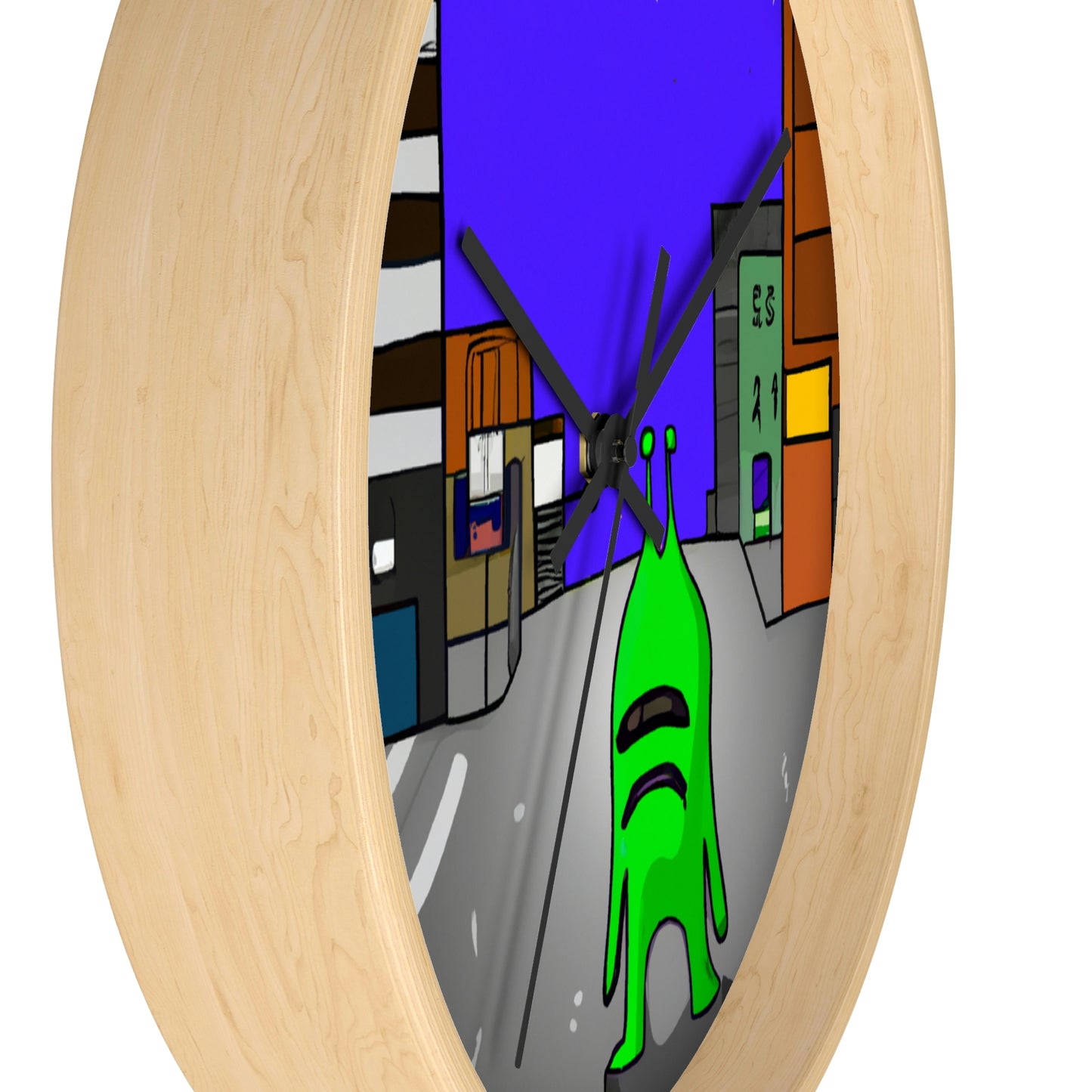 "Alien Misadventure in the City" - The Alien Wall Clock