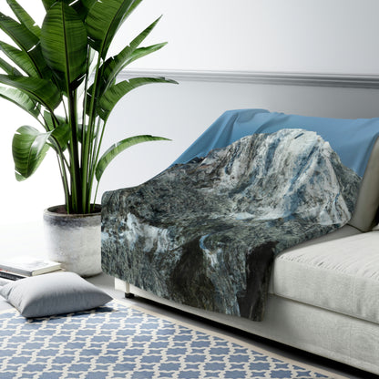 "Winter Wonderland" - The Alien Sherpa Fleece Blanket