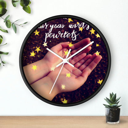 "Un deseo estrellado en mi bolsillo" - El reloj de pared alienígena