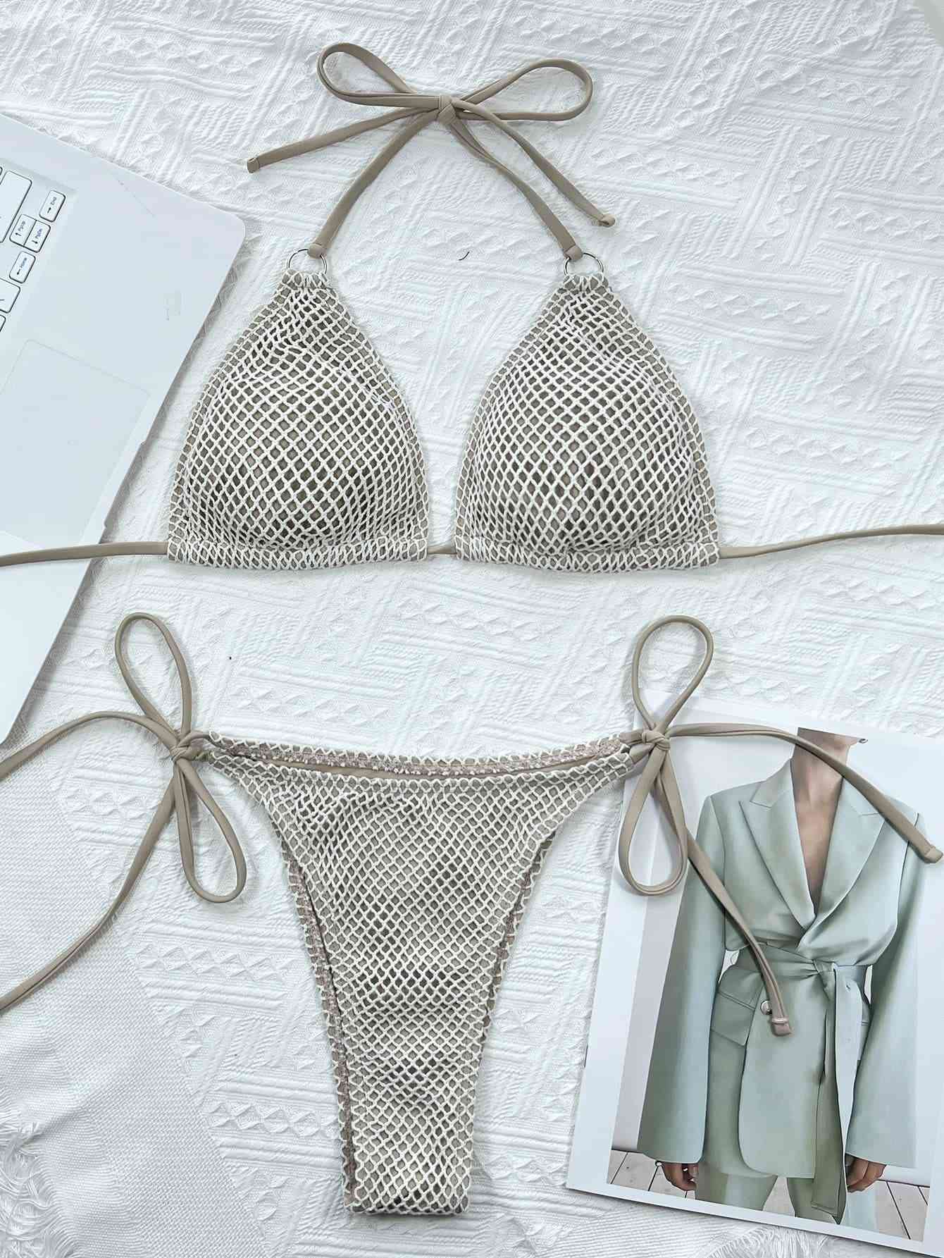 Conjunto de bikini con cuello halter y lazo en la espalda