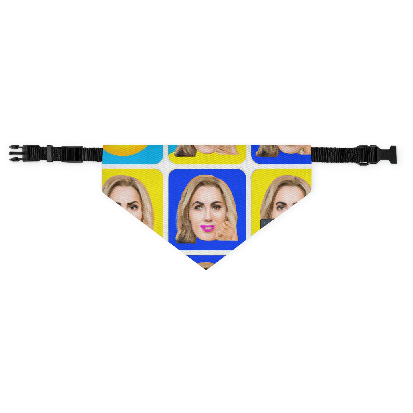 "Emoji-zing a Celebrity: A Pop Art Portrait" - Das Alien Pet Bandana Halsband