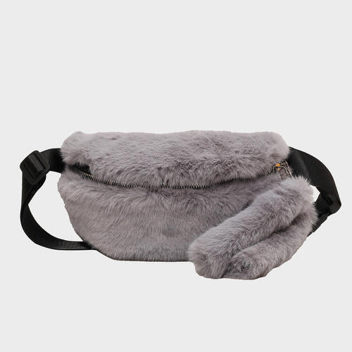 Kleine Fluff-Brusttasche