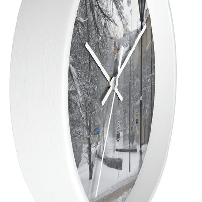 "Stark Solitude" - The Alien Wall Clock