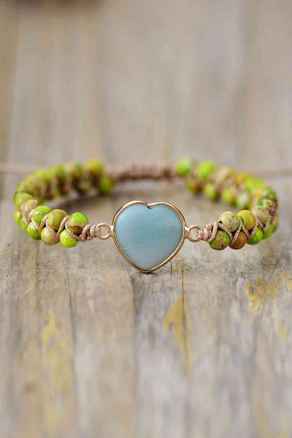 Pulsera de piedra natural hecha a mano con forma de corazón