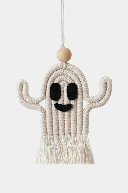 Llavero de macramé con forma de fantasma y flecos de cuentas de madera