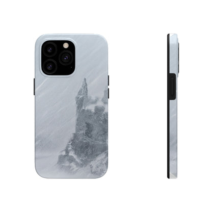 Das verlorene Schloss im Schneesturm. - Die Alien Tough Phone Cases