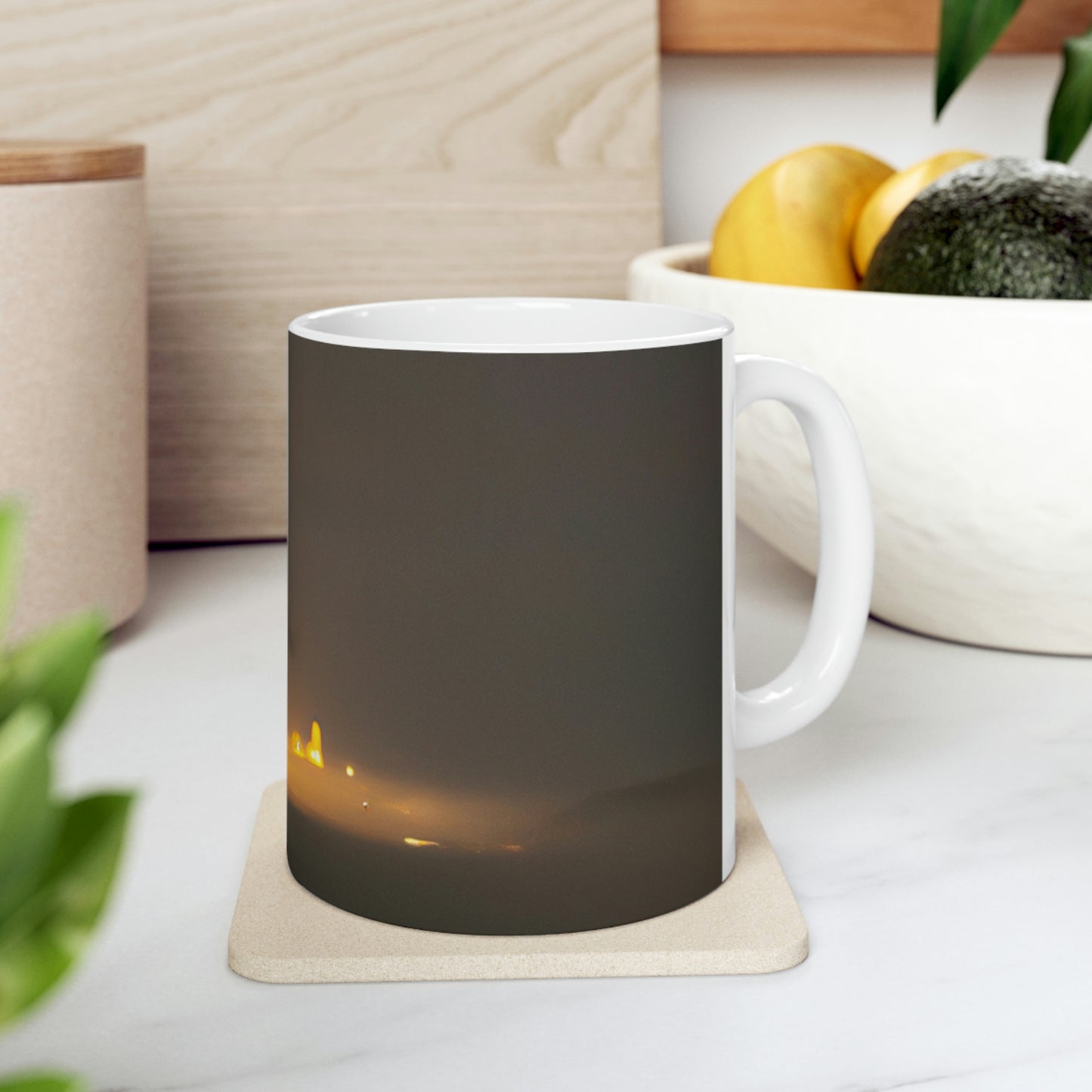 "Iluminación Distante" - El Alien Taza de Cerámica 11 oz